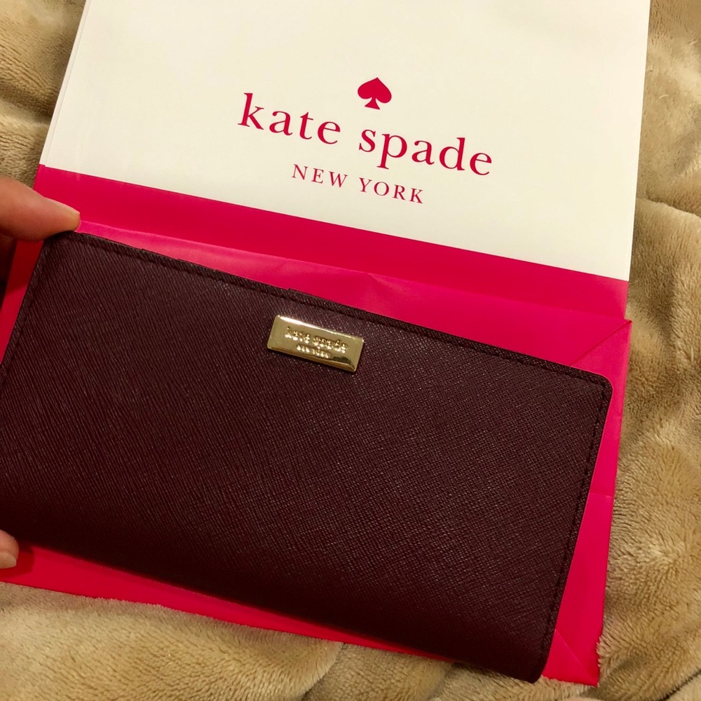 Brand new in bag Kate Spade Wallet